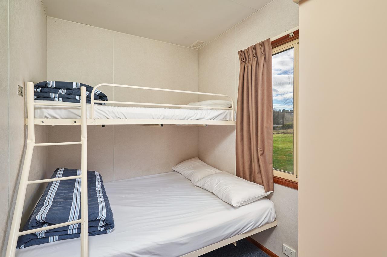 Gundagai Cabins & Tourist Park Buitenkant foto